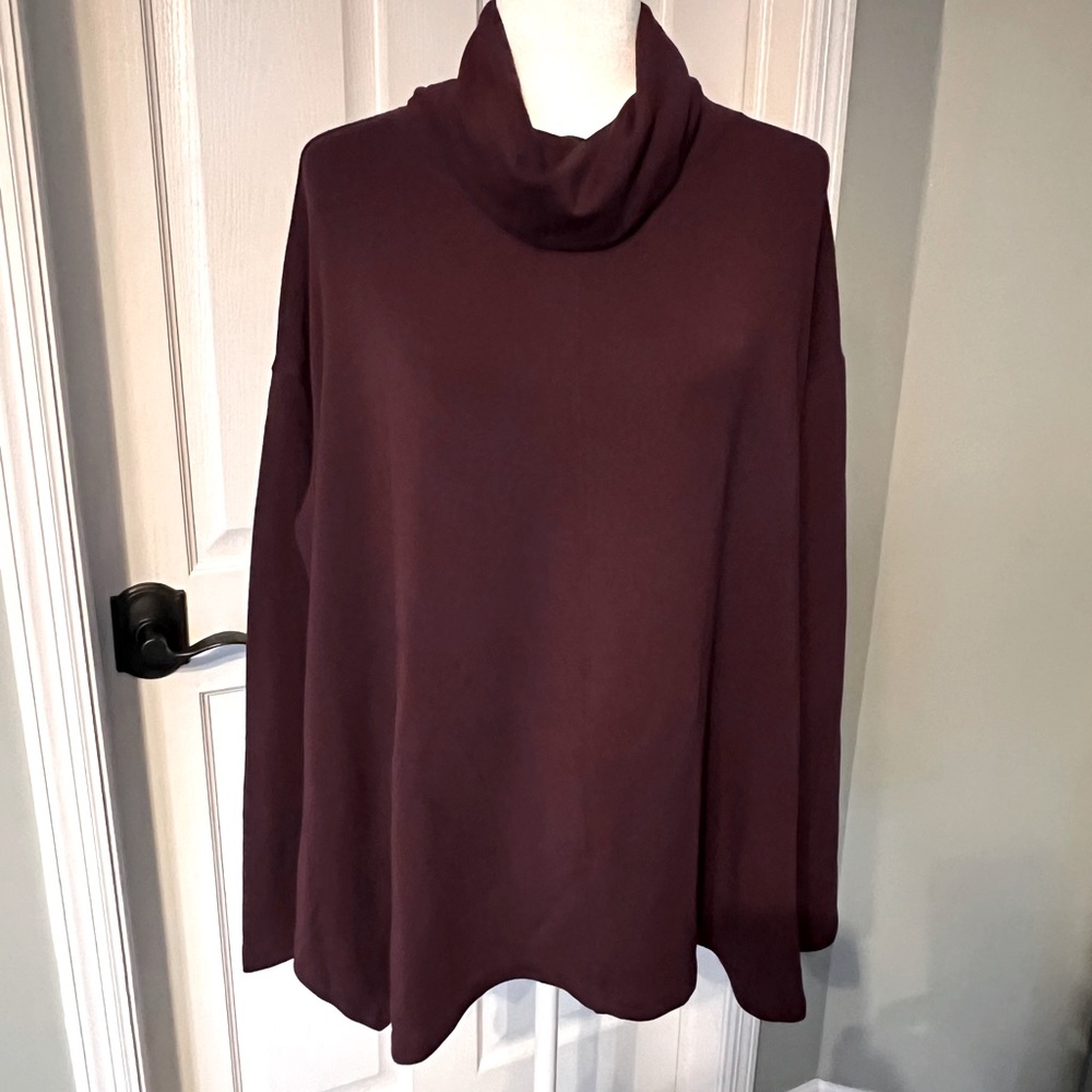 Athleta Funnel Neck Pullover-Size Medium